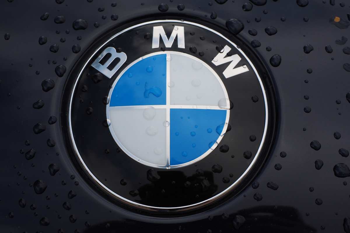 BMW elettrica, la svolta è già realtà: 2 milioni di auto e una M3 a batteria in arrivo
